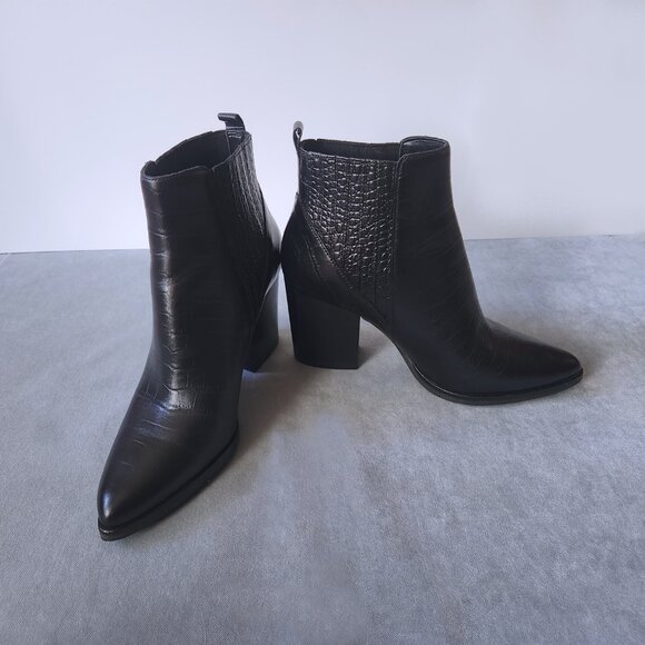 NEW Marc Fisher Chic Black Leather Ankle Boots Crocodile Pattern Size 8.5 M NWOB - Picture 3 of 7